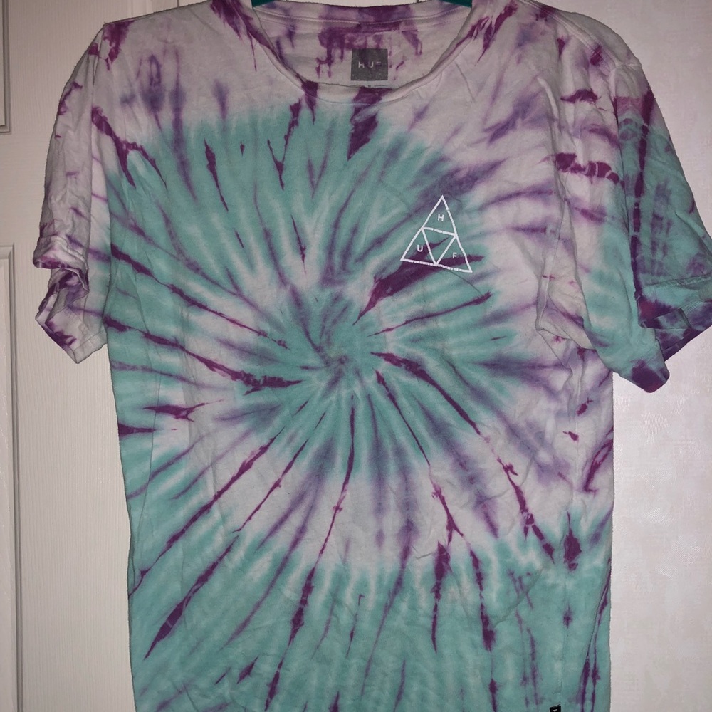 Super Comfy Huf Tshirt